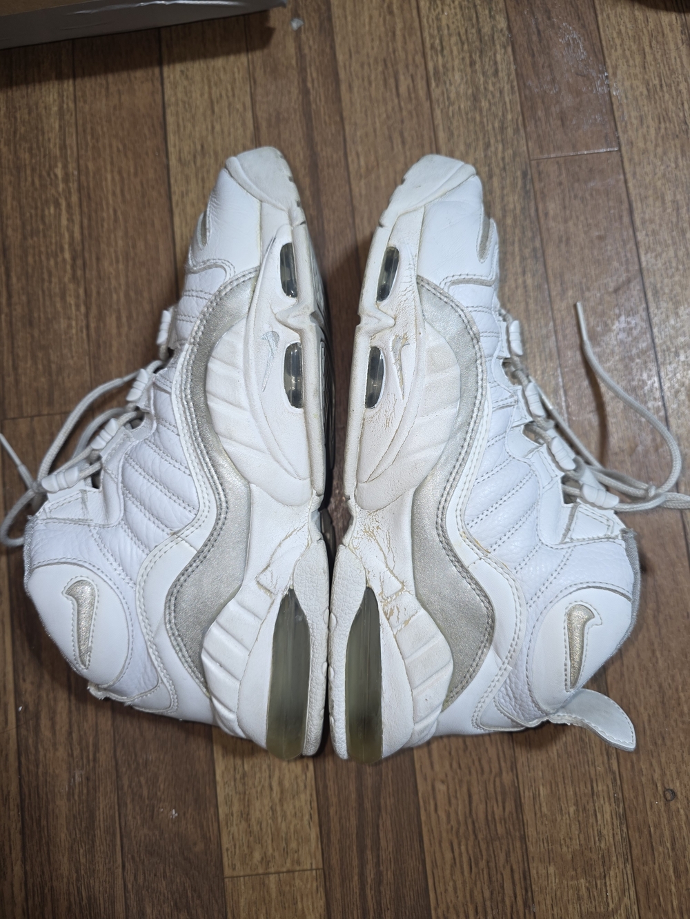 Nike Vintage Airmax White Athletic Sneakers with Silver Accents - Brand: